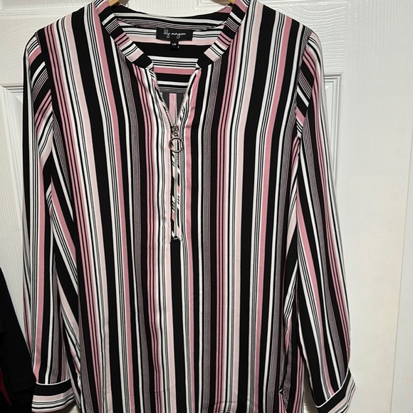 Lilly Morgan size large - Picture 1 of 6